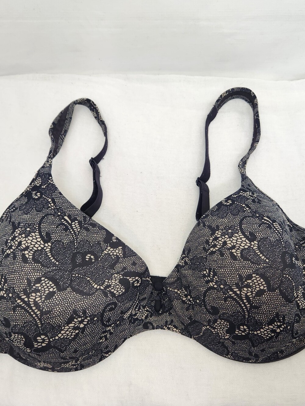 Bali Womens 42C Black Tan Floral Wired Bra